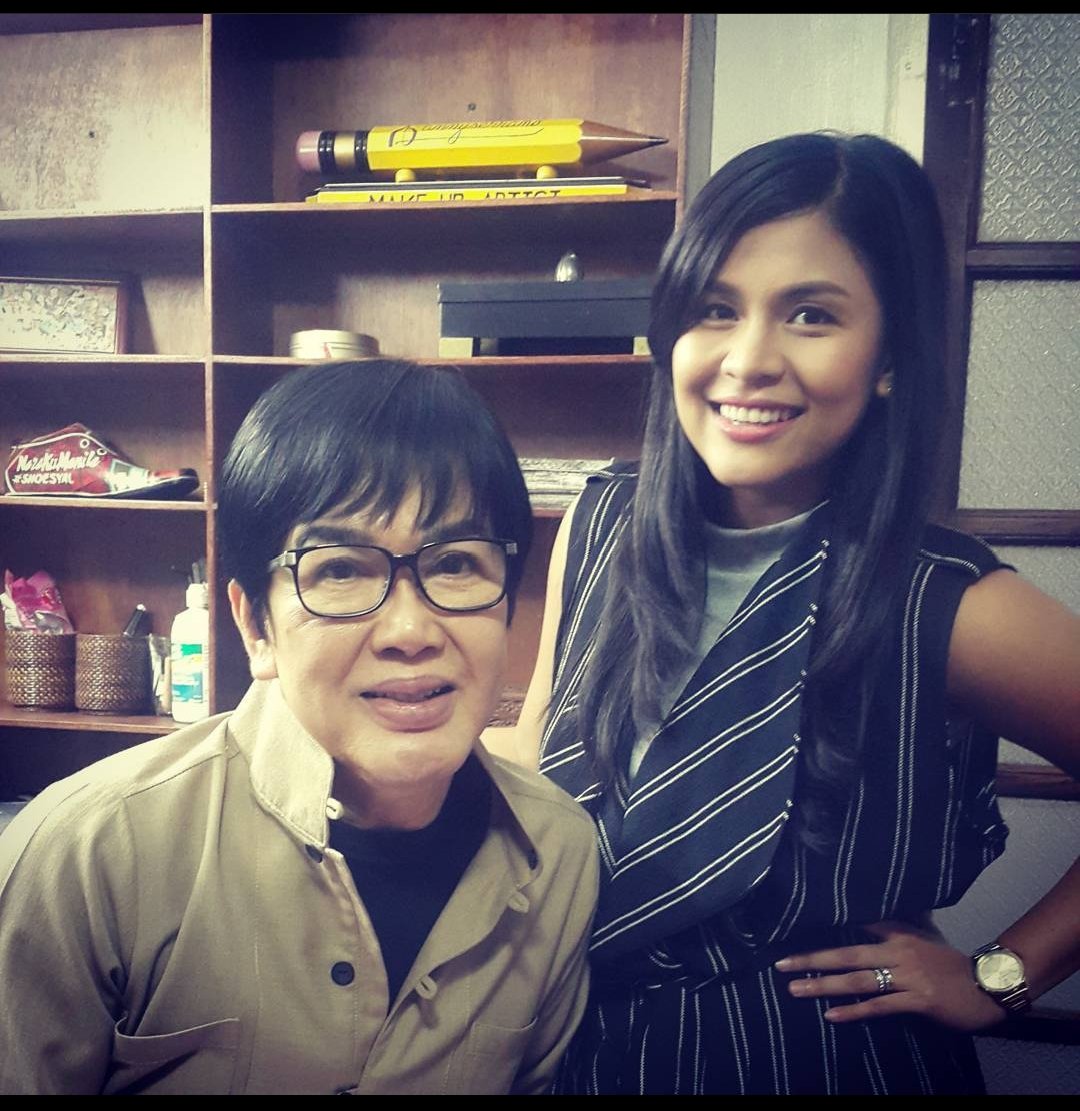 barbiemuhlach's tweet photo. I had the chance to very briefly work with Tita #FannySerrano for a TFC segment in 2017. This was at her home in QC. She was so gracious. I had to retape many of my lines because the lapel mic kept acting up but she was so funny and patient with me. Rest in peace. 🙏 https://t.co/mTtDKX73ns