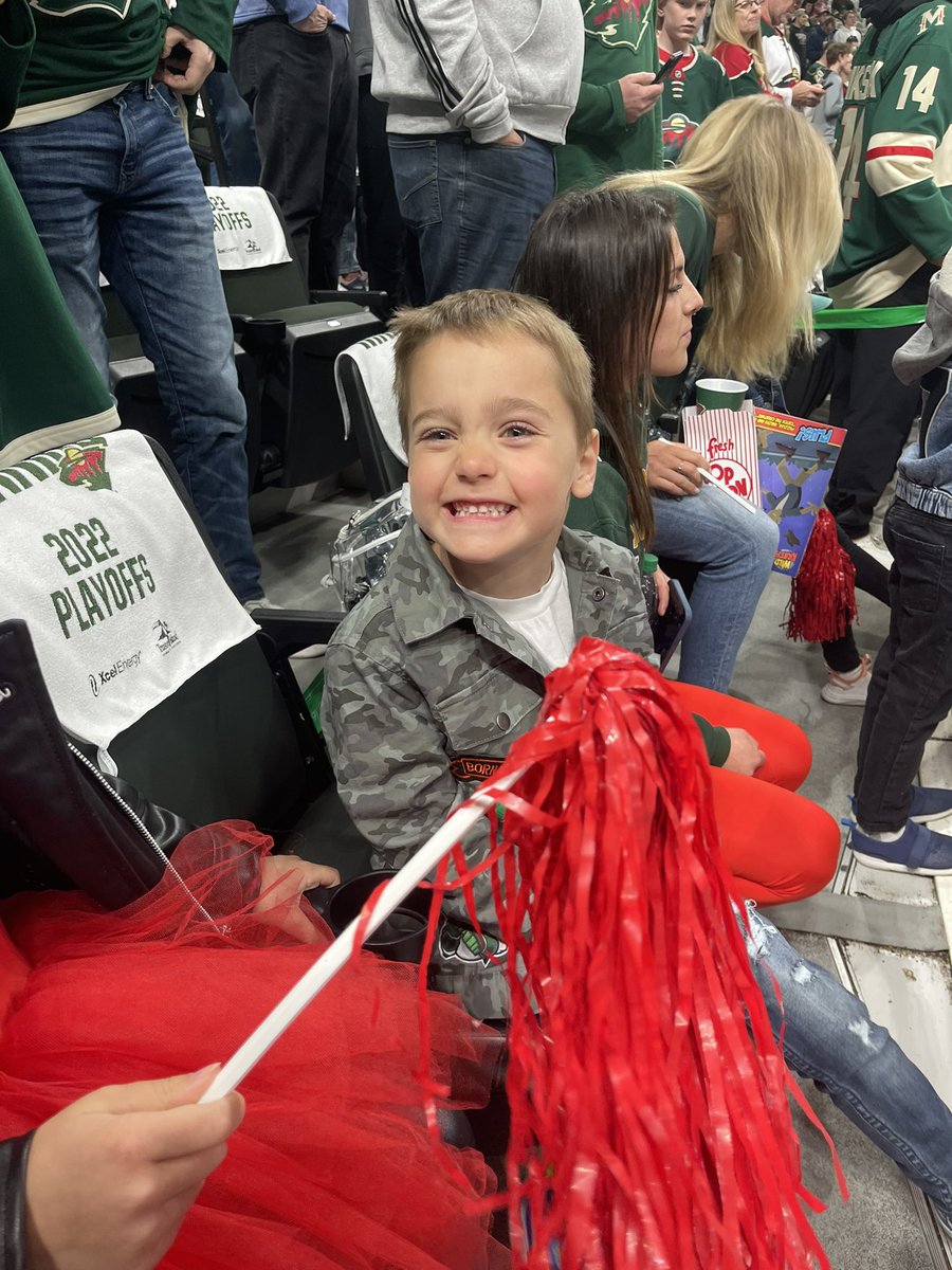 Kelly Talbot tweet media