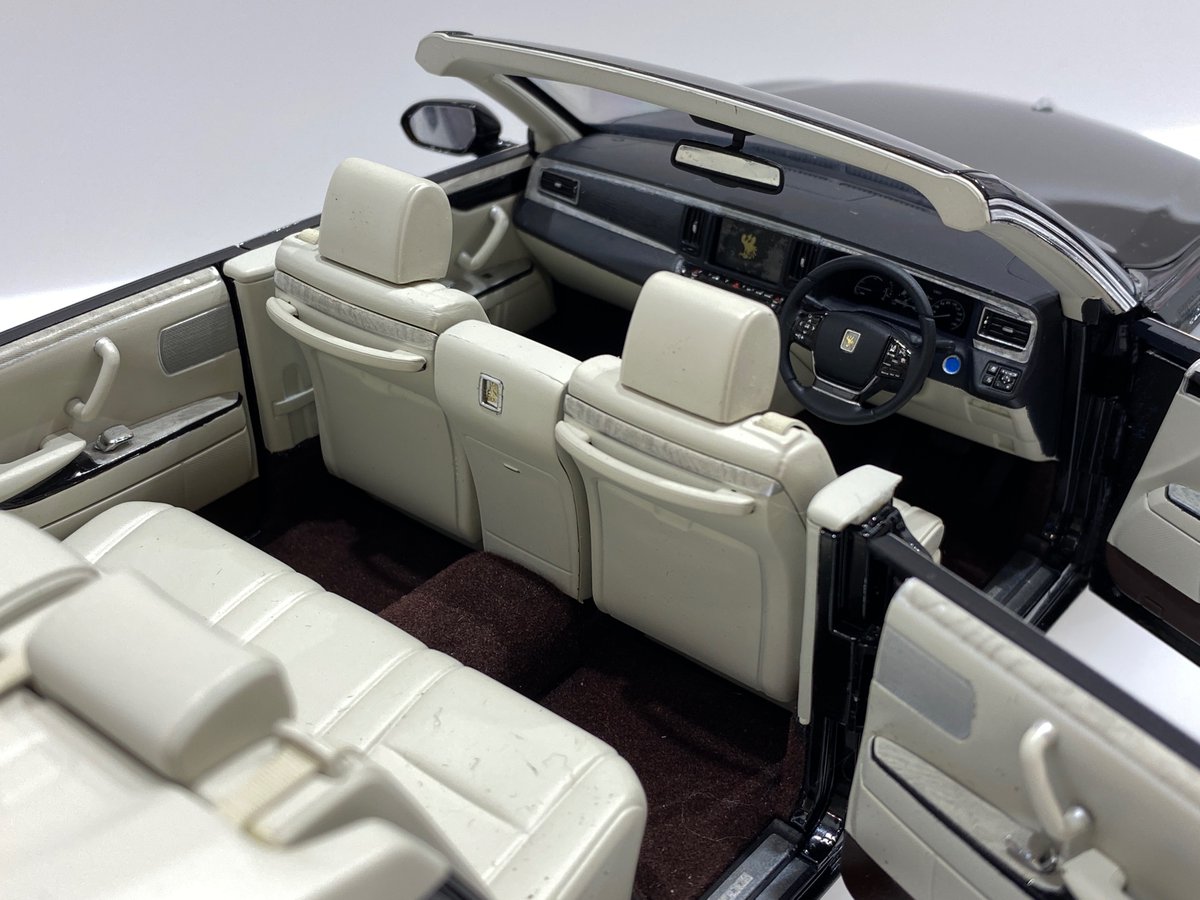 LCD 1:18 TOYOTA センチュリー 合金製 フルオープンカーモデルカー