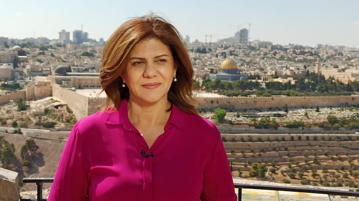 NadiSaadeh's tweet photo. An entire nation in grief. Renowned Palestinian journalist @ShireenNasri, an icon for all of us who grew up watching her everyday on TV, has just been shot dead by Israeli forces. I still can’t believe the news. https://t.co/EGeljWkXwo