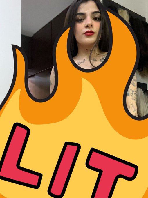 Feliz d&iacute;a de las mamis como yo 🥵🙈  🔞 https://t.co/9Wa5njImbX 👅 https://t.co/FzfY4xj772