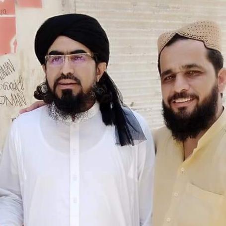 SyedNaseemUllah's tweet photo. زہ فخر سرہ وایم
زہ پہ ٹکڑو ملا شوے یم
چا وظیفہ راکڑہ چا ٹکڑا راکڑہ چا سڑہ راکڑہ او چا خپل کور مخی تہ دیکہ راکڑہ ( آہ مفتی صیب آہ )
کہ دا فریاد ئی رب تہ اوکڑو نو 😥
اللّہ تعالٰی جنت الفردوس میں اعلٰی مقام عطاءفرمائے آمین ثم آمین 💝
#SyedZada
#NewProfilePic https://t.co/5jTAX53oww