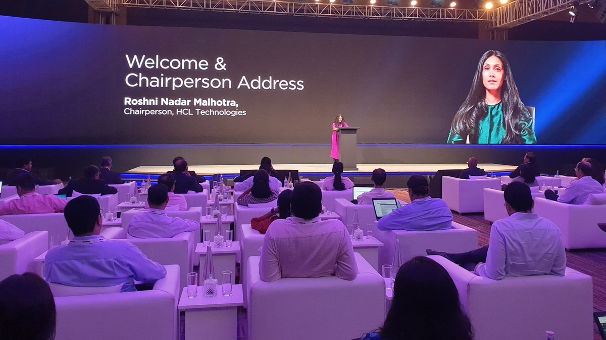 hcltech's tweet photo. “Our strength lies in our diversity — of our people, our capabilities and skill sets.”
Our Chairperson Roshni Nadar Malhotra welcomes and addresses the gathering at #HCLAccelerate. HCL Technologies Investor Day 2022 is officially underway. 

Stay tuned for more updates. https://t.co/4v4W2RzEq8