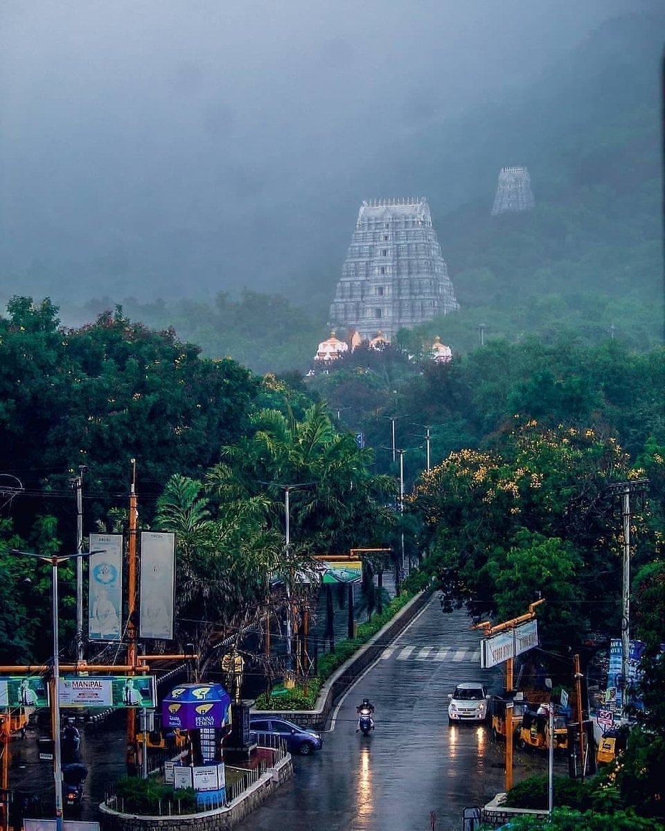 this_is_deepak_'s tweet photo. imagine if you get to see this in the morning 🌄 
what else do you want from life 😃 😊 
#goodmorning #morningvibes https://t.co/or3TTiLkRE
