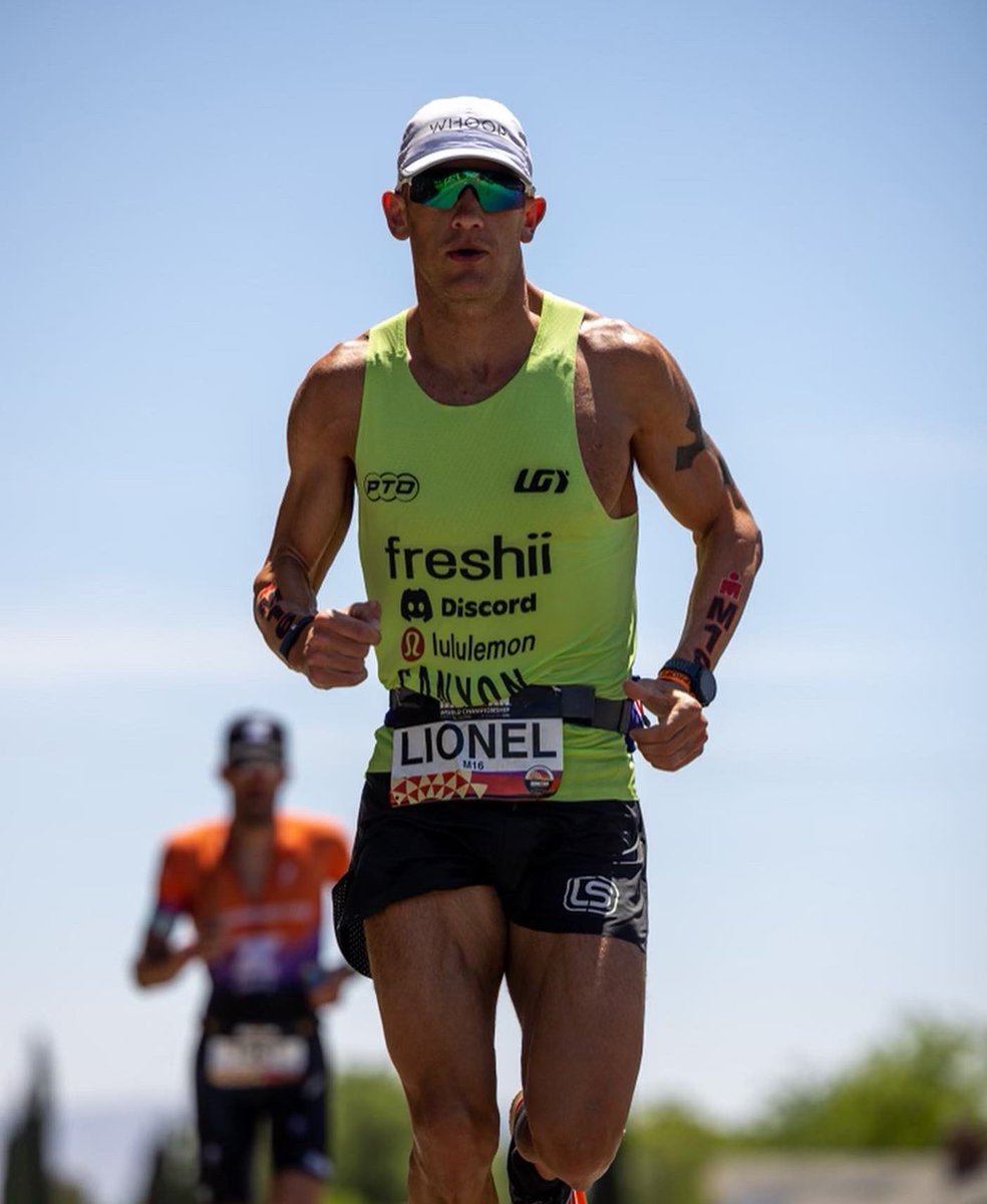 formswim's tweet photo. Three days later and we’re still riding the adrenaline rush from the #IMWC at https://t.co/AJnl4Gswb5! 👏

We’re so proud of our pros! Lionel Sanders pushed all the way to the finish and took second place on the podium; and Skye Moench rallied coming in fourth! 🎉 https://t.co/y4794jcrsw