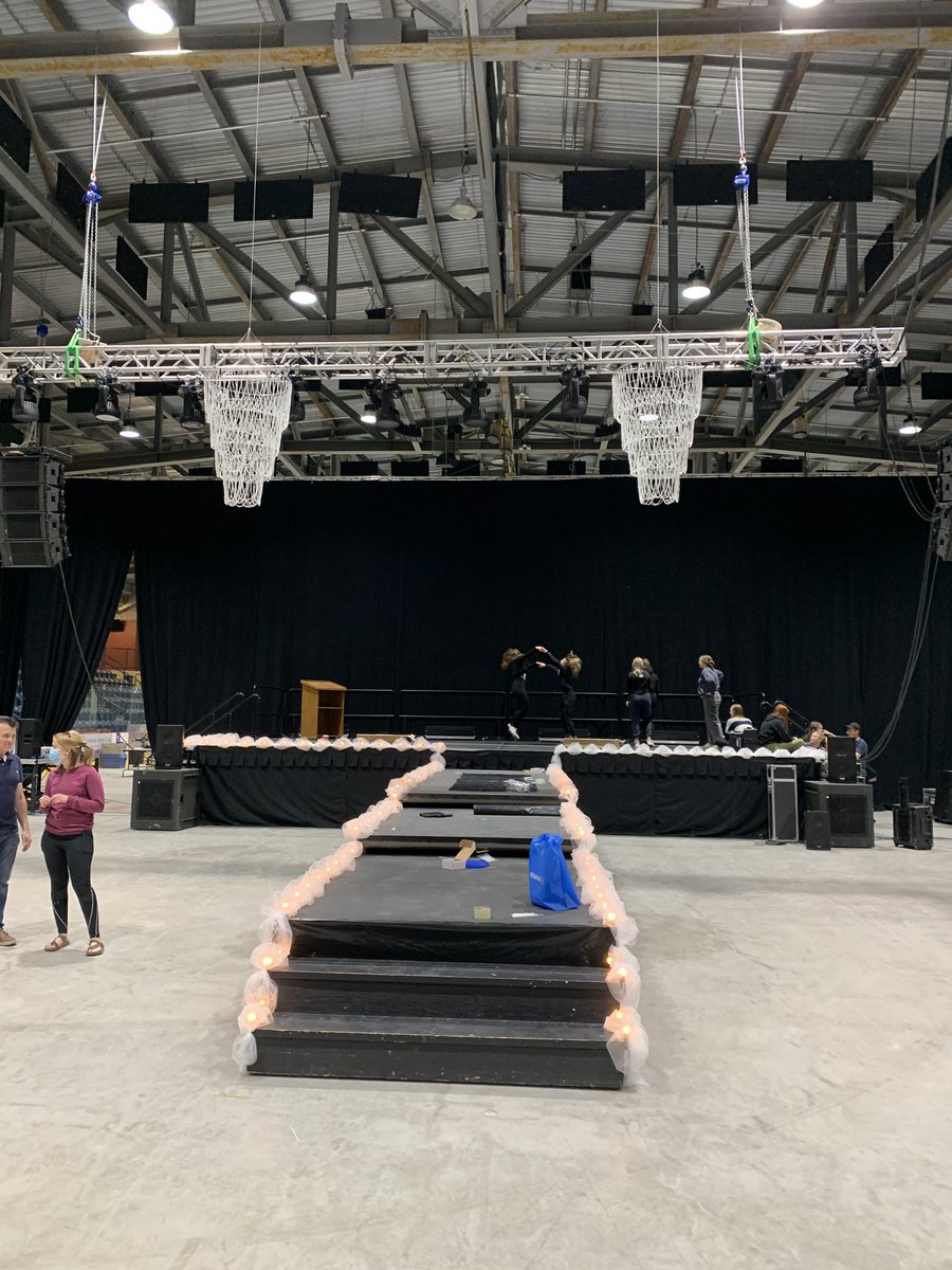 Night #1 of grad venue decorating and night #1 of senior week parties 😬 Big thanks to EEC staff, graduates and parents! Gonna be beautiful 💕