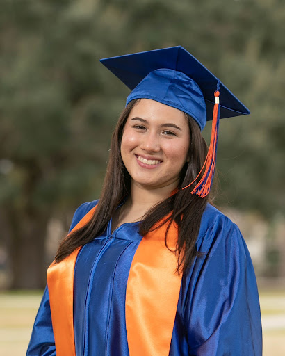 School2WorkOCPS's tweet photo. Congratulations Sayana!! The team at #SimonYouthAcademy can't wait to see what you accomplish in life!! The future is bright!! #AltEdGrads #ReThinkAltEd #OCPSAltEdRocks @simon_youth https://t.co/ML7XcwXDN3