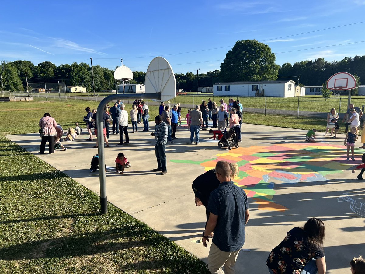 Our first graders wowed a full house with their fabulous performance of Pajama Party and a Drums Alive exhibition! The program was followed by an Enhancement Extravaganza with an art exhibit, sidewalk chalk, and mural painting. Thank you to all involved with tonight’s program!