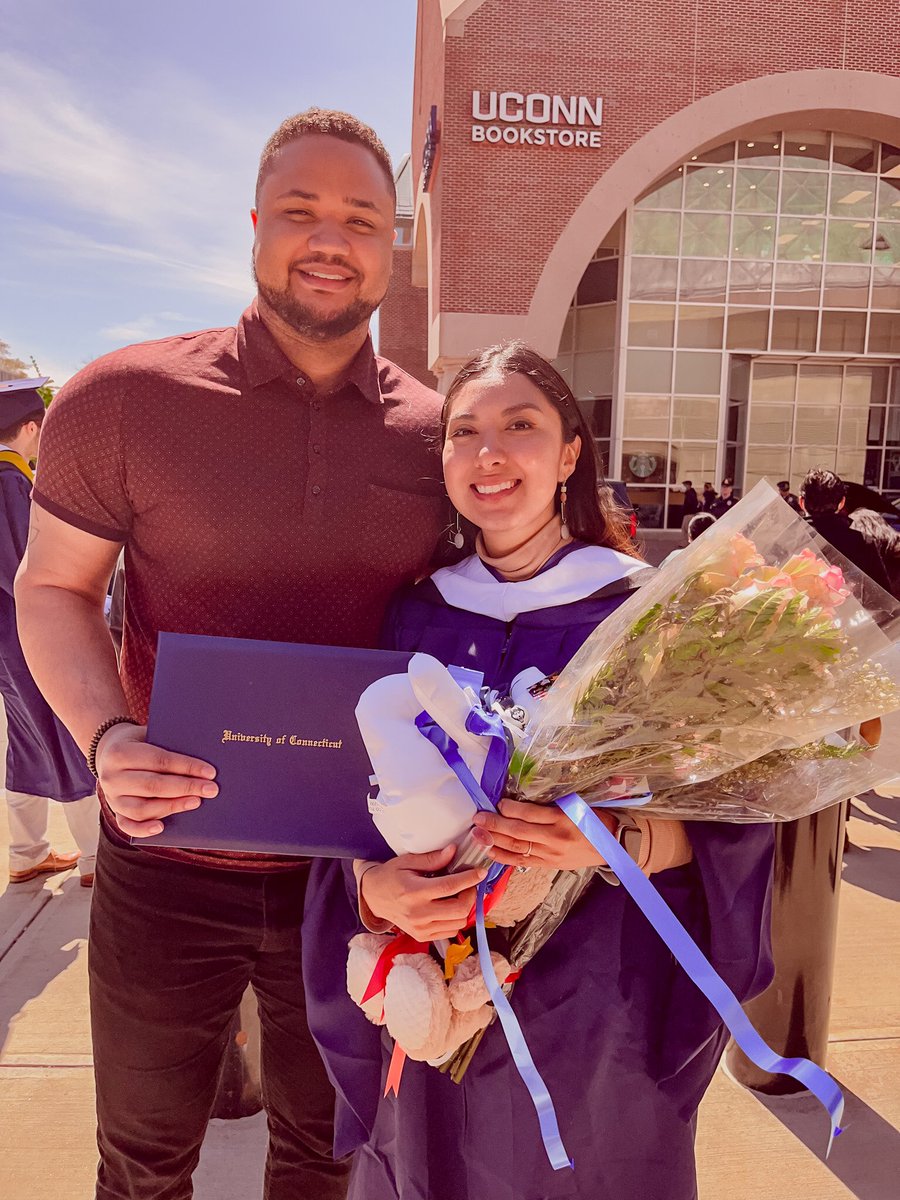 scholarjoshw's tweet photo. Congrats to my wifey on getting her Master’s! I’m so proud of you! The real star of the Wallace-Esquivel household! Now on to the PhD. ❤️#futuredoctora @UConnHDFS https://t.co/pMfrpU4Fwc