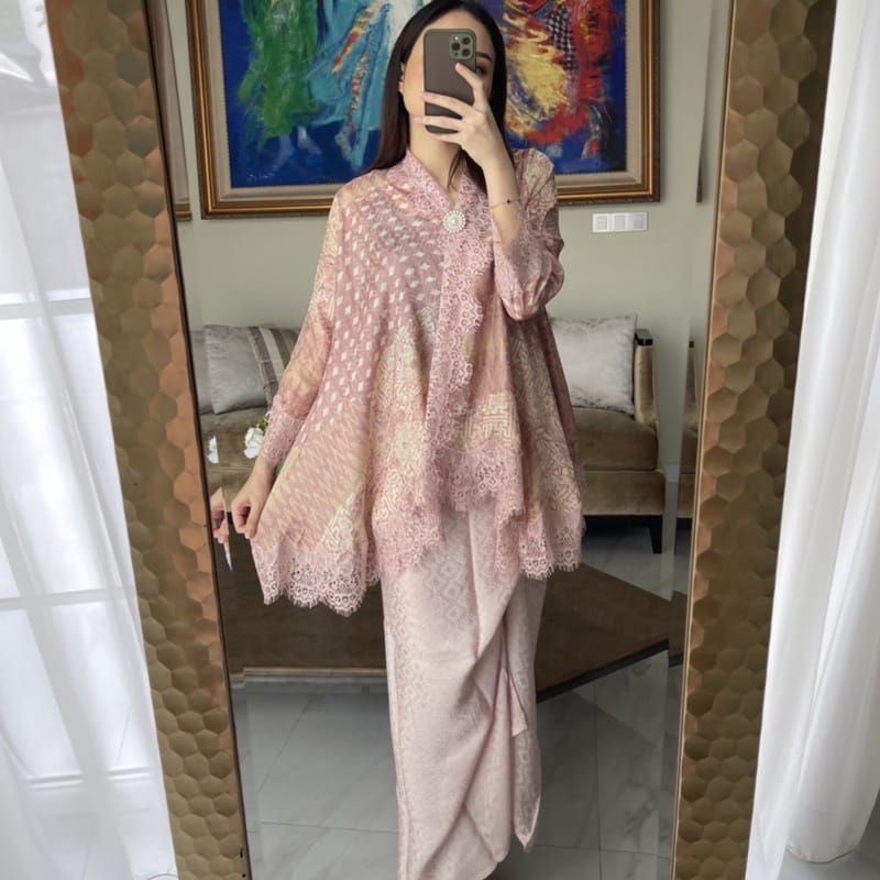baranggcewe's tweet photo. viscose outer batik, cantik dan elegan ✨

https://t.co/7y78SAkgrW https://t.co/PmVDoVOs8j