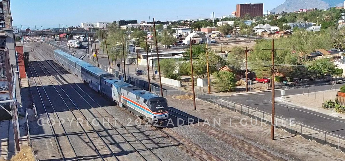 SouthwestNMRail's tweet photo. @Amtrak #southwestchief departs #ABQ 34 mins late due to High Winds and wildfires on northern route. This had the Chief slow to safe speeds to get through the gusts. #amtrak #swchief #amtraksouthwestchief #amtrak130 #amtrakheritage #newmexicotrue https://t.co/zKcOOZoJI1