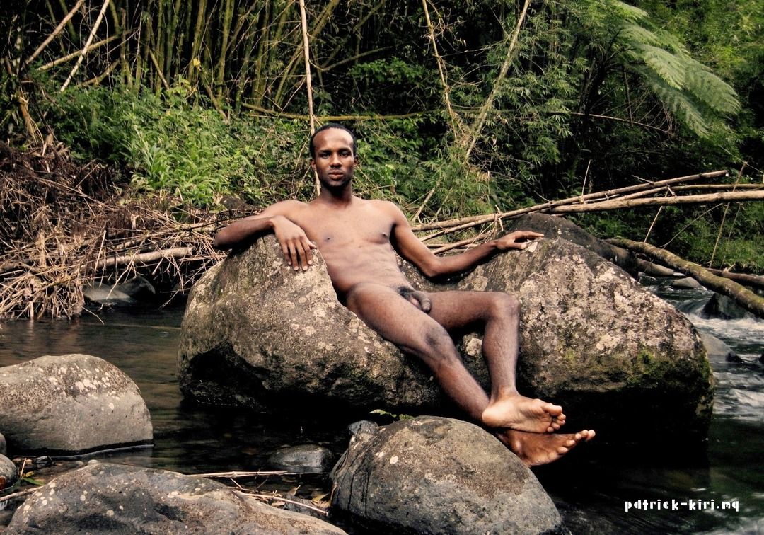 patrick_kiri's tweet photo. "ElleRiver ~ Kingdom #11"

Sur mon trône. Là ou il n'y a rien ni personne. Que la nature et moi-même.

#Nonm #Homme #TopoModelo #Nature #Lariviè #Lowen #Rivière #Matinik #Matnik #Martinique #Nudisme #Naturisme #Nudiste #Naturiste #Nu https://t.co/Yfd6XUI5pt