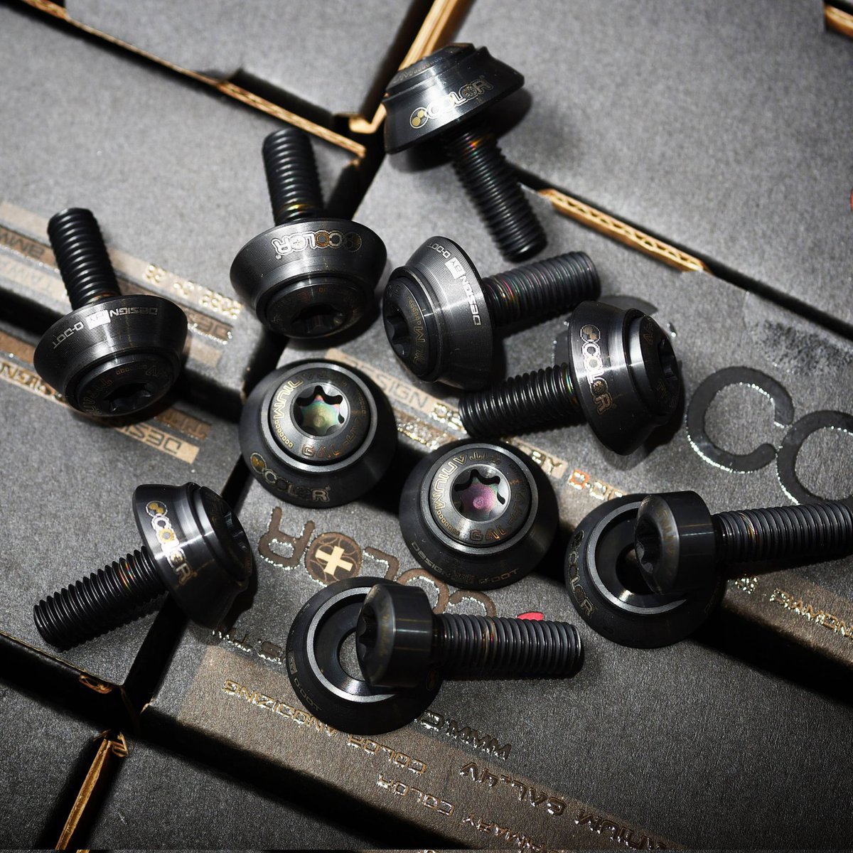 odot0718's tweet photo. BMW 6AL-4V  Titanium  screws.
#Colorplus #bmw #bmwg21touring #bmwlove #bmwclub #bmwpower #DLC #6AL4Vtitanium #titanium
https://t.co/mfoYLDY7Cn https://t.co/O1mcLWKVfo
