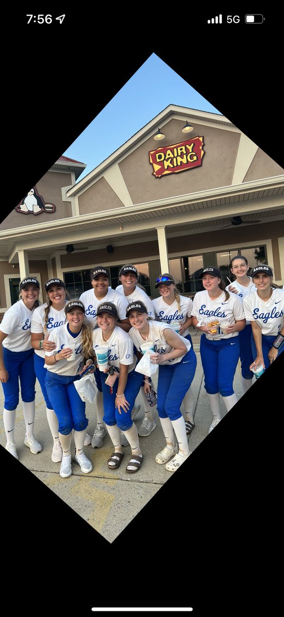 CHSSoftball_1's tweet photo. Celebrated a 3-2 win over Central with some Dairy King! @samaugustine07 struck out 9 tonight while going 3 for 3 at the plate! @elle_van_b and @KarsenJany with big hits and RBI’s! #wefight #btf 🥎🦅 https://t.co/bHe37kdB6s