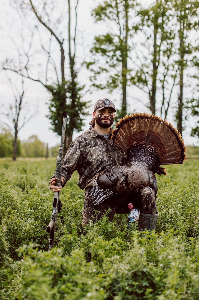 KashDaniel15's tweet image. You just can’t beat it. Last second buzzer beater in the Bluegrass this past weekend. Kansas &amp;amp; Nebraska, you’re next! #OFFSZN 
📸: @ReelistDavid