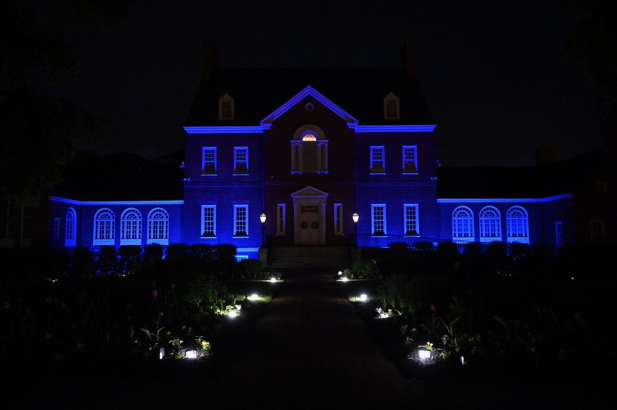 GovLarryHogan's tweet photo. Government House is lit blue tonight to raise awareness for the millions of Americans living with Myalgic Encephalomyelitis, also known as chronic fatigue syndrome. https://t.co/8NcnDZROp2