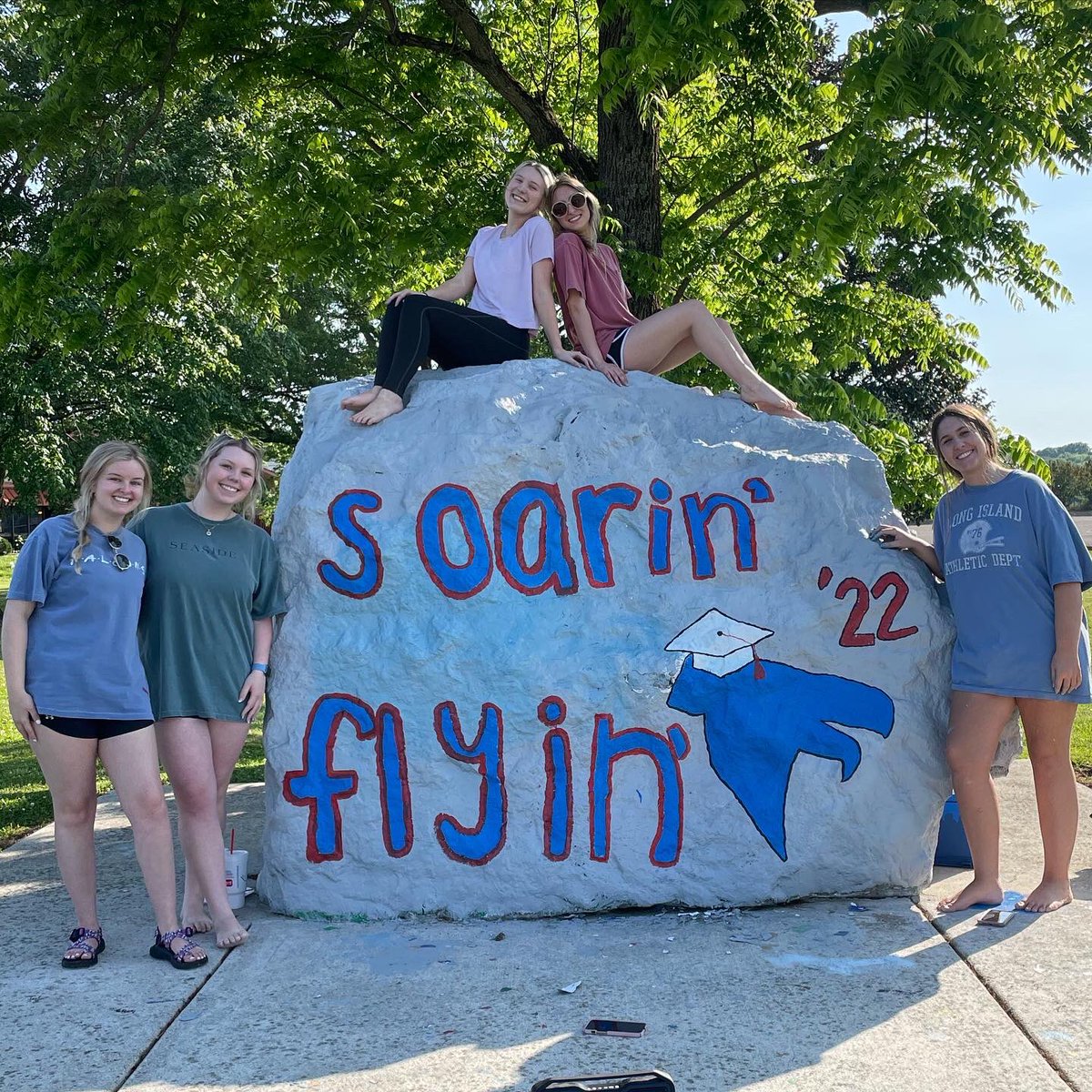 LCFalconsStuCo's tweet photo. The Final Rock of the Year. 
#senioredition 

🎶🎵
We're breakin' free We're soarin', flyin' 
There's not a star in heaven that we can't reach 
If we're tryin' Yeah, we're breakin' free 
Oh, we're breakin' free” 
🎵🎶 https://t.co/mr1fx9bOmu
