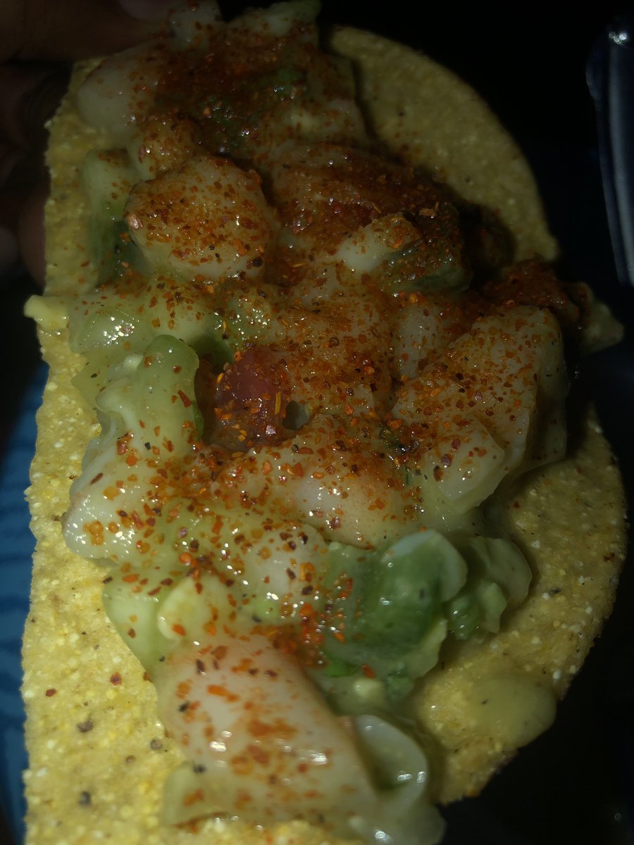 WatchMySauceTGG's tweet photo. .. so I eat #Ceviche with #Sriracha or #Tajin ๐คค #Foodie #TeamPhatSnacks
#TostadaDeCeviche #Oralรฉ #SnackZ https://t.co/ZmBvHPR0JG