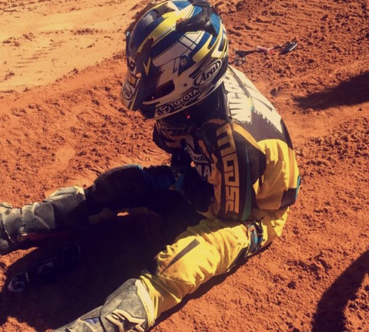 “Be thankful you’re not working a 9-to-5. For $1900 you can endo off a Supercross triple”

-Phil