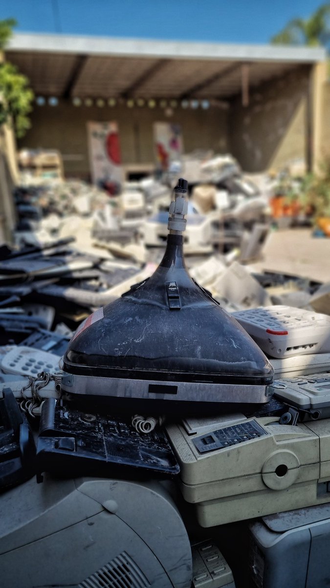 matiasauad_'s tweet photo. Resulta que en Tucumán funciona el único centro de reciclaje de residuos electrónicos del NOA, que puede llegar a recuperar hasta 2.000 kg de materiales por semana para evitar la contaminación, pero está a punto de quebrar y cerrar.

🧵¿Por qué y qué se puede hacer para evitarlo? https://t.co/Bg1fbOToIN