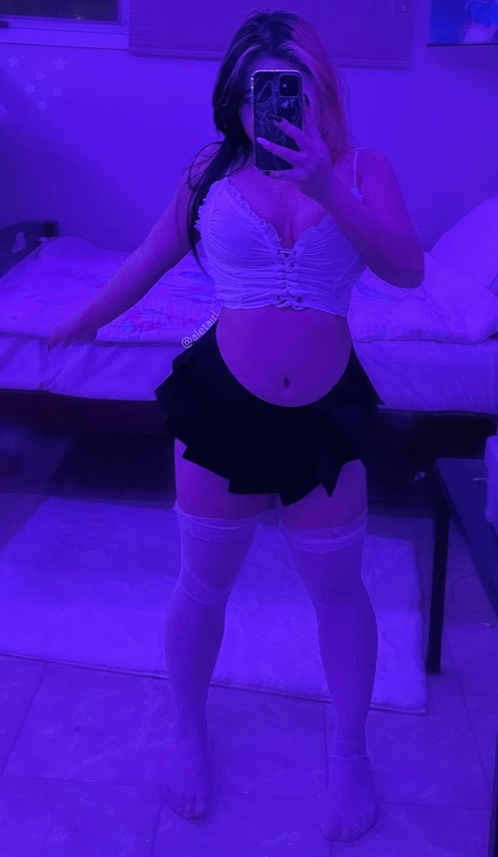 Watch my latest squirt vids and nude pics for $0 for 30 days, Subscribe now: beacons.ai/pocketstars_si…