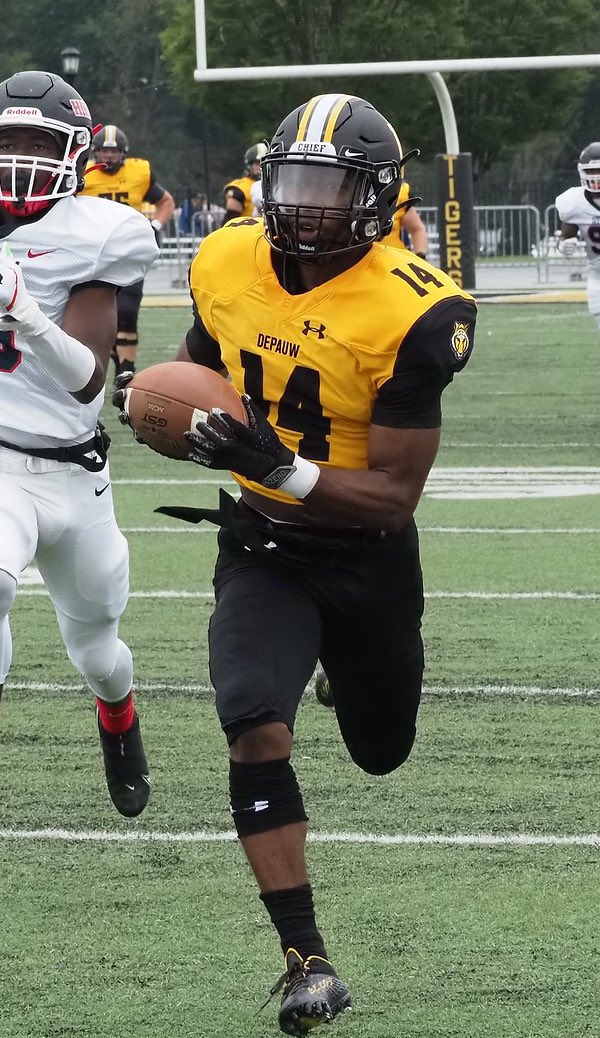 DePauw Football on Twitter "Congrats to 20JaySmith, 2022 DESPY winner