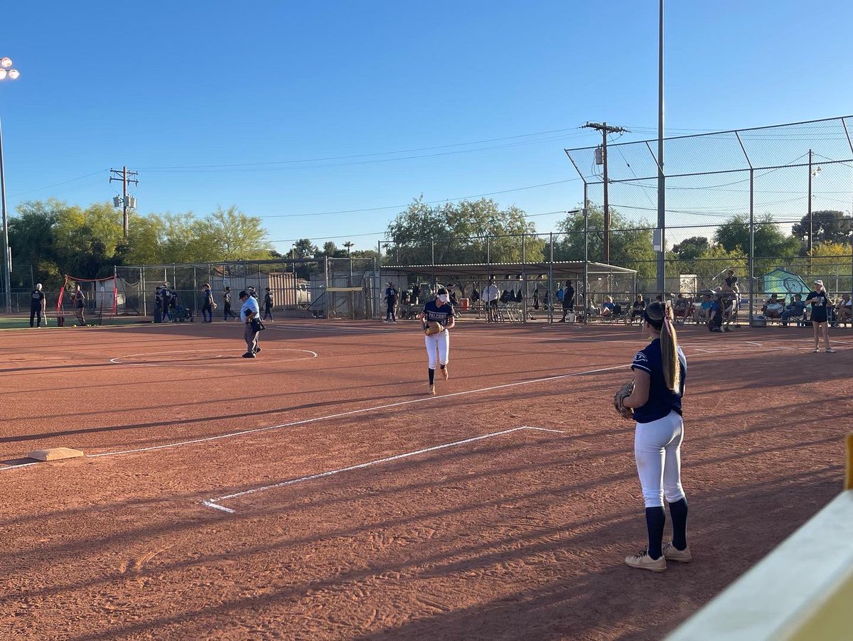 Javier Morales tweet media