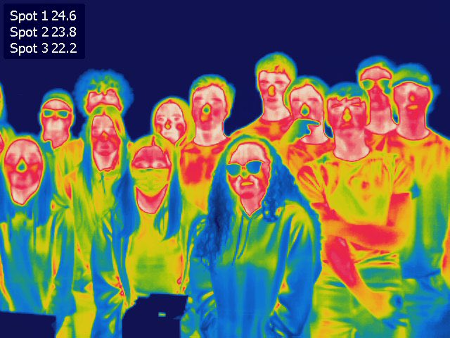 MrsCarver311's tweet photo. It was pretty fantastic to get to take my Ph30 students to U of L for a field trip once again! #itsbeenthreeyears #physics #infrared https://t.co/2OXb7EJUbX