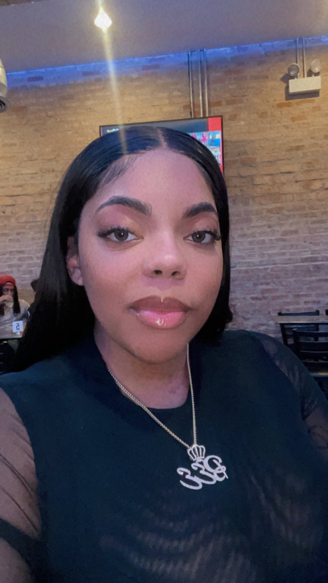 eebrotcod's tweet image. Aye my booty ain’t fat like all the rest of yals but I’m still a nurse! &amp;amp; I’m in grad school. #PsychiatricNurse #SchoolNurse #FuturePMHNP🩺