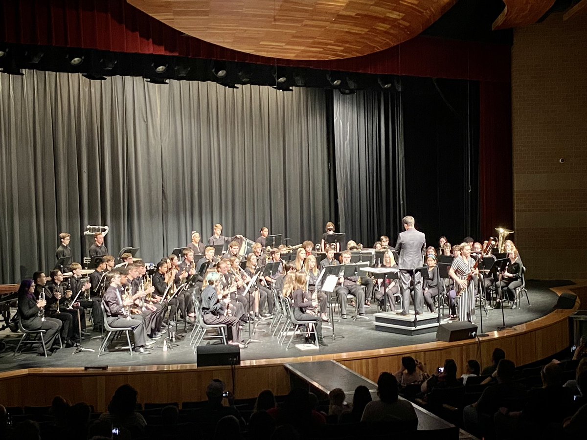 ChetASears's tweet photo. The Maize High Band had their final concert of the school year tonight. They performed a beautiful song with a special soloist to honor our great principal @thebotty! #BelieveInBotts https://t.co/FjgYo1IdKS