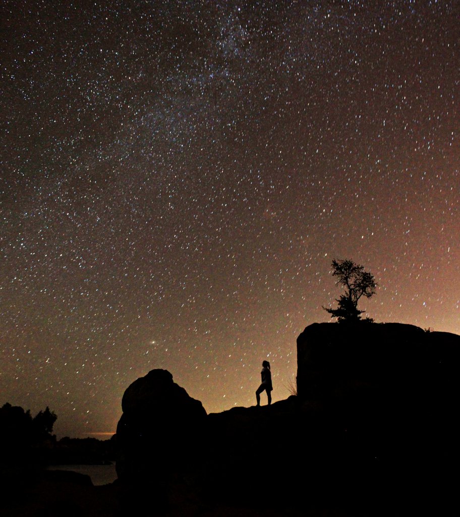 drivenow's tweet photo. (Dark Skies Arizona Road Trip) - https://t.co/MZKIZ18oOG https://t.co/AccRzlZUz7