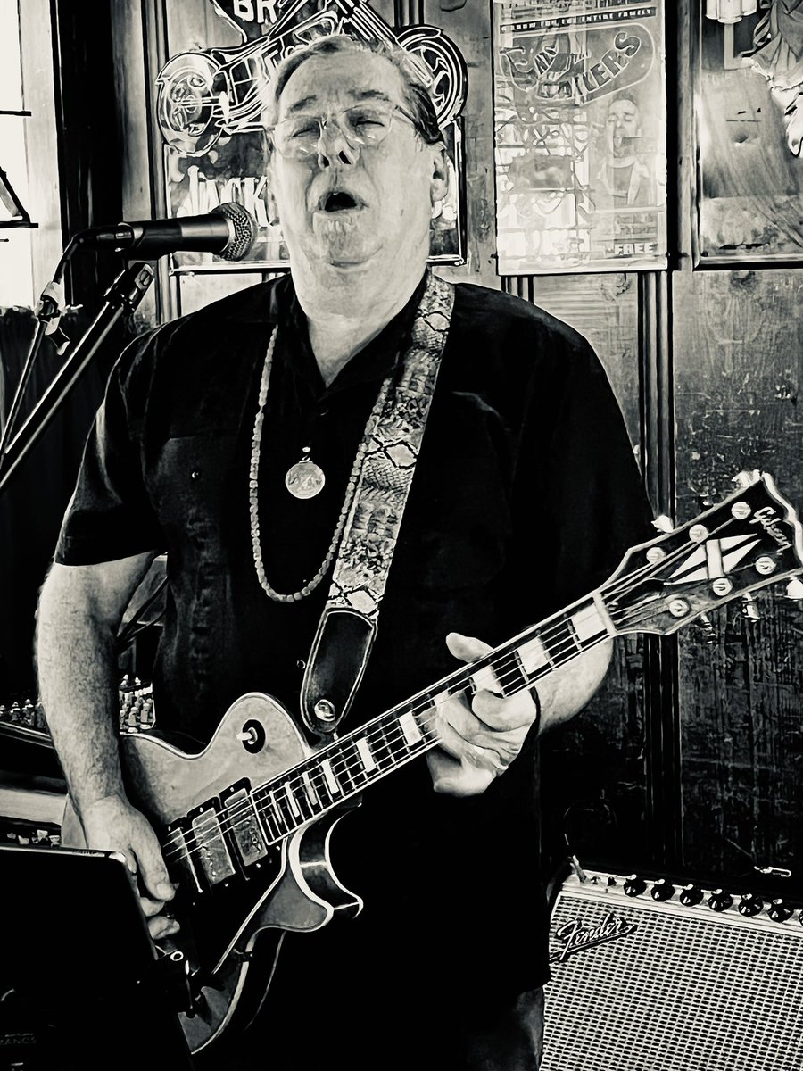 SGSB_ROCKS's tweet photo. Come see us THIS FRIDAY MAY 13 at The Great Notch Inn Little Falls, NJ #SGSB #SidneyGreenStreetBand #JustinJordan #guitar #gibson #rock #blues #southernrock #greatnotchinn #nj #njmusic #northjersey #livemusic #supportlocalbands #njbands @GreatNotchInn @PaulAndrewPage https://t.co/yRgYf2m9g6