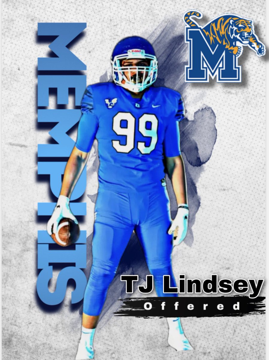 BLESSED to receive my first D1 offer from the University Of Memphis! <a href="/RSilverfield/">Ryan Silverfield</a> <a href="/david6glidden/">David Glidden</a> <a href="/Buck_James212/">Buck James</a> <a href="/Coach_SandersQ/">Quad Sanders</a> <a href="/coachbschu/">BJ Schuller</a> <a href="/ArRecruitingGuy/">Richard Davenport</a> #212