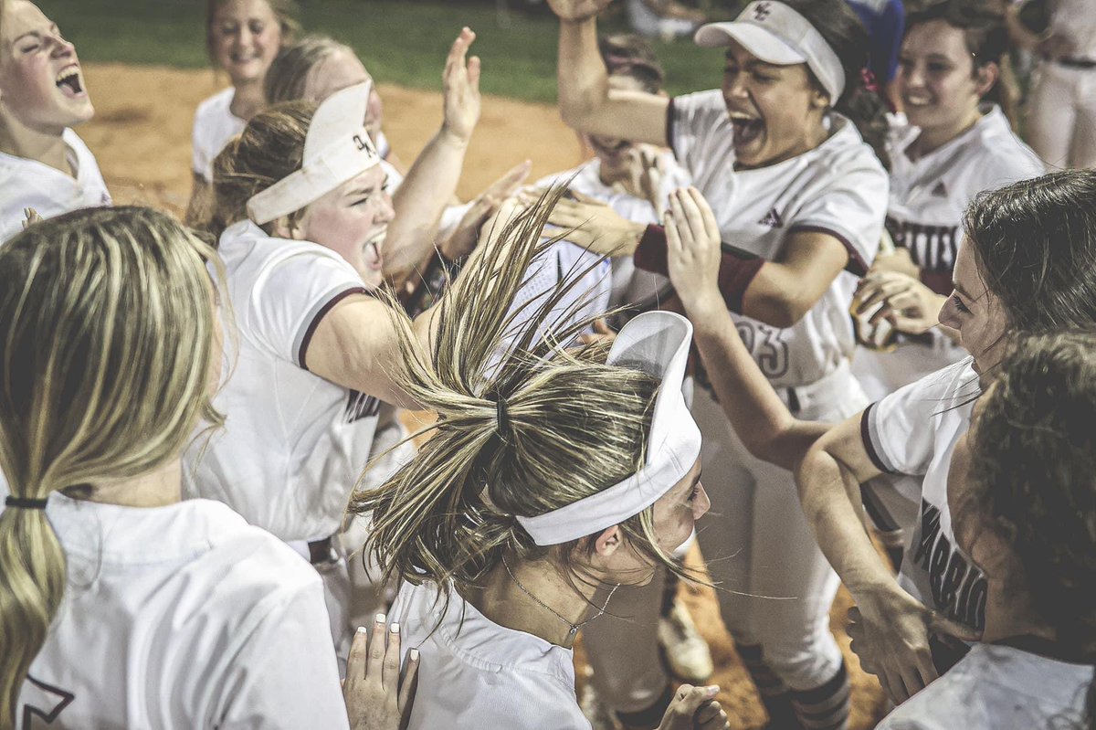 addison_abell's tweet photo. that walkoff feeling. i love this team so much. WERE GOING TO REGIONALS! https://t.co/001WSFIdj0