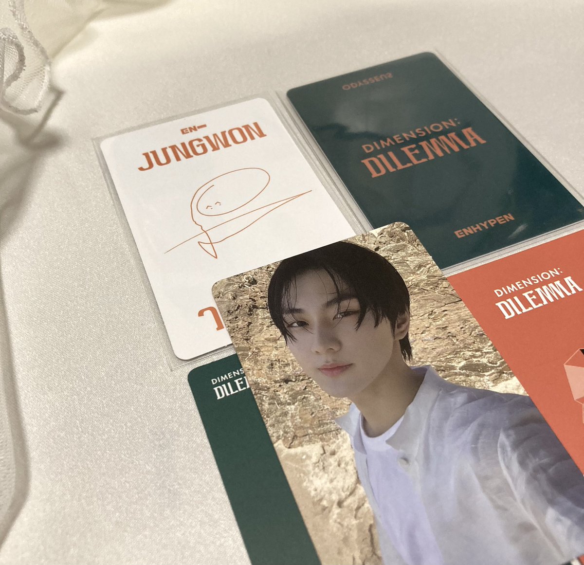 moominbbyy's tweet photo. 「 📓 ; #luvmisa 」
— #mailfromrin
hello loml @xichengsdiary ! thank you so much for trading with me <3 it’s vv late but, i’m glad wonie came home alr. also, tysm for the freebies 😞🫶🏻🤍 ily and see u soonest! https://t.co/uAPFB1ejbk