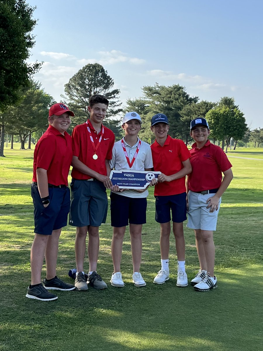 Congrats to the <a href="/baeagles/">Brentwood Academy</a> middle school boys golf team for winning the TN middle regional championship. Will Cothran (71, 66) and Stewart Claassen (66, 71) named to the all-region team.  <a href="/nedmichaels/">Ned Michaels</a> @Mattwalterpga