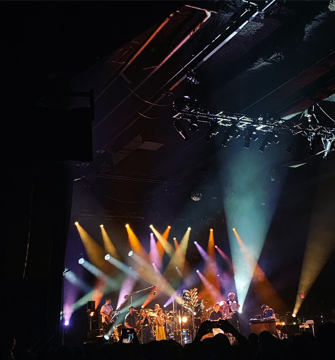 gigvines's tweet photo. @treyanastasio at @roadrunnerbos 

#music #livemusic #concert #gig #treyanastasio #phish #jamband #jam #funk #artists #band #roadrunner #boston https://t.co/AASnbowxjp