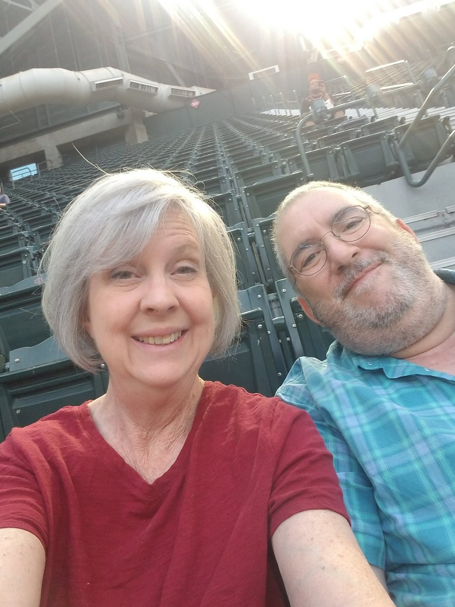pate_al's tweet photo. #Dbacks devoted DBacks fans! https://t.co/X3MO1hanPB