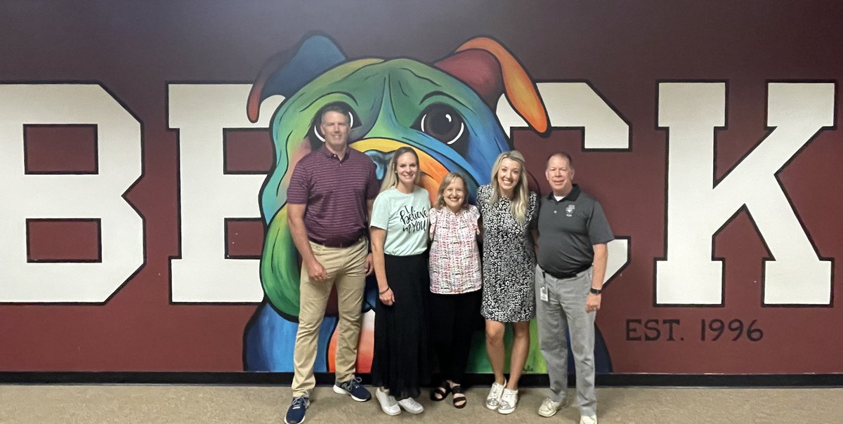 Dr. Leah Radloff tweet media