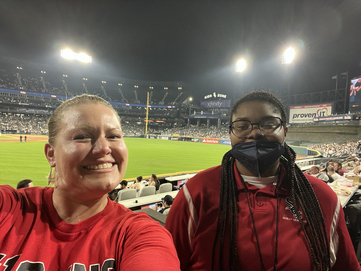 KRamos25's tweet image. #ClassPicture @fromthe108