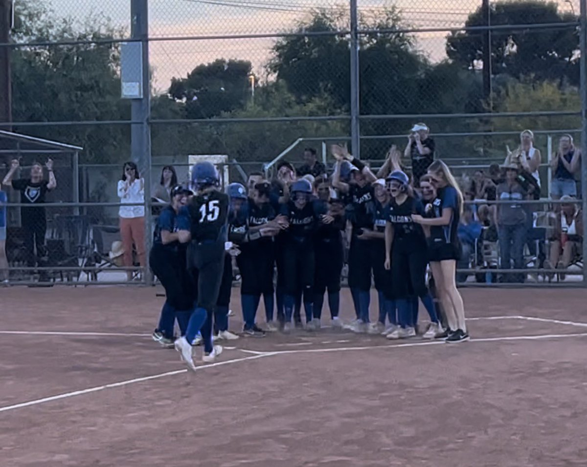 Javier Morales tweet media