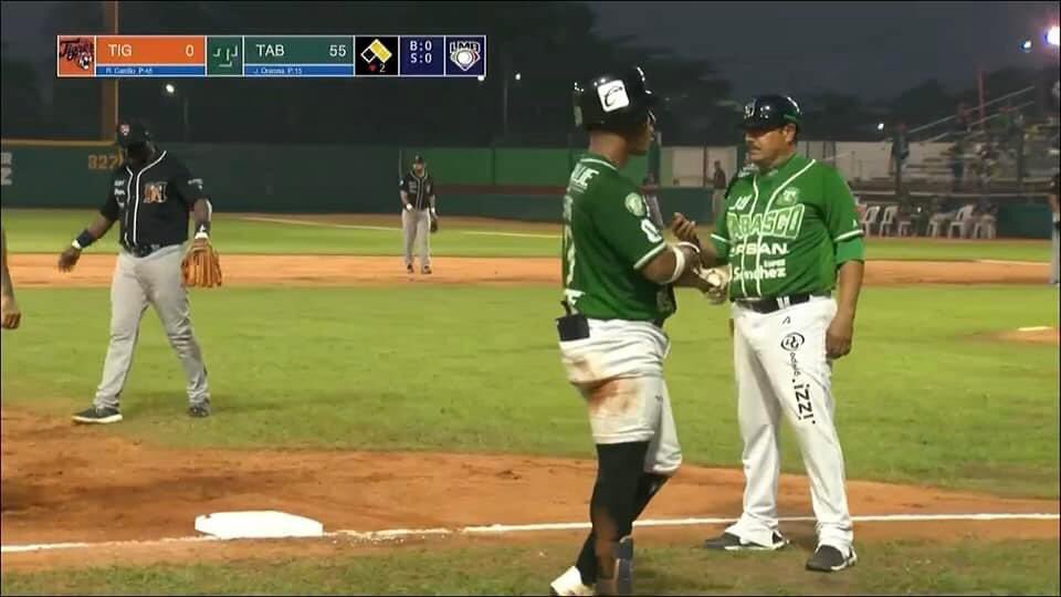 LMB_memes's tweet photo. Paren esa masacre 

Tigres 0 - 55 Olmecas https://t.co/me7Ld9GtCh