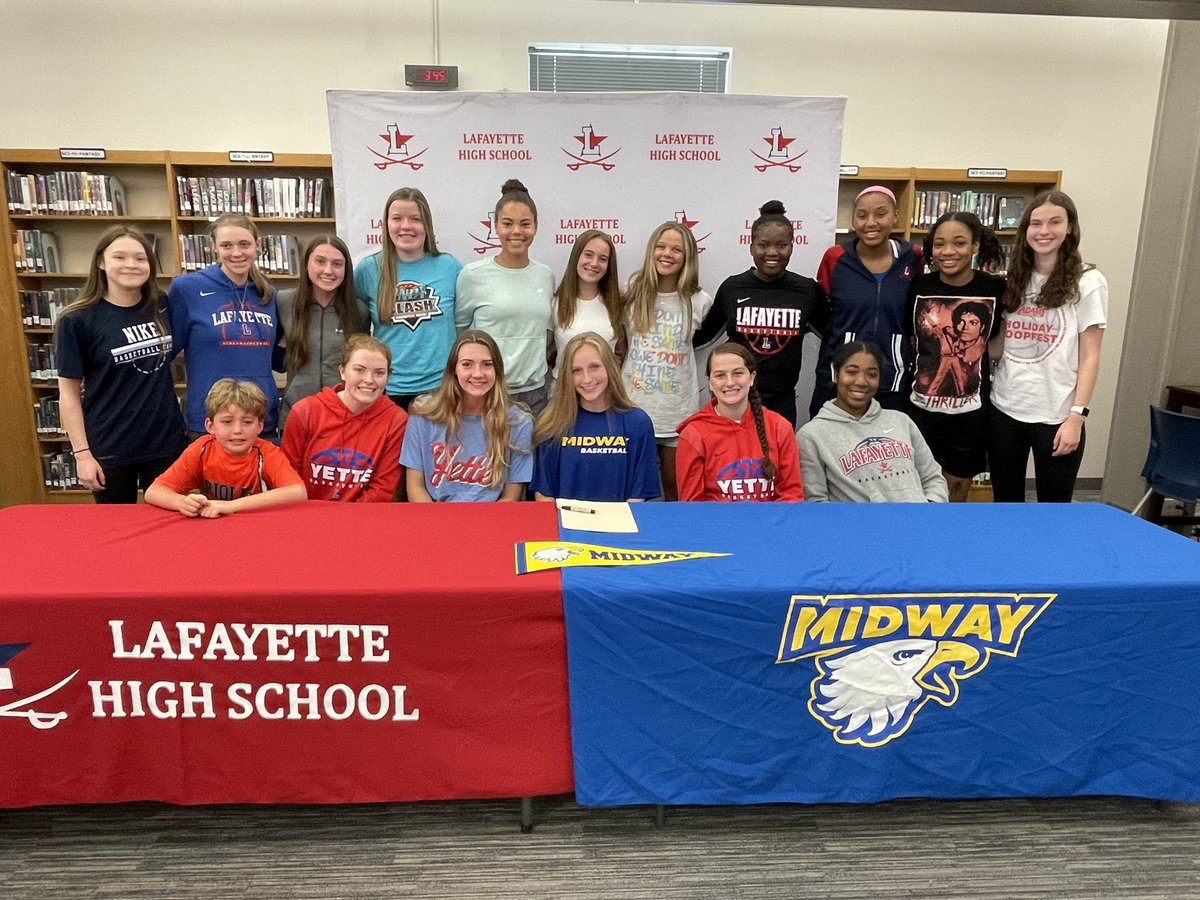 laurenwalton23's tweet photo. It’s official! Would like to thank everyone who’s supported me through it all! So excited to be an Eagle!!🦅💙💛
@MidwayWbb @Kentucky__ICE @LHSHOOPS21 @CoachMinner https://t.co/76dxMziAuT