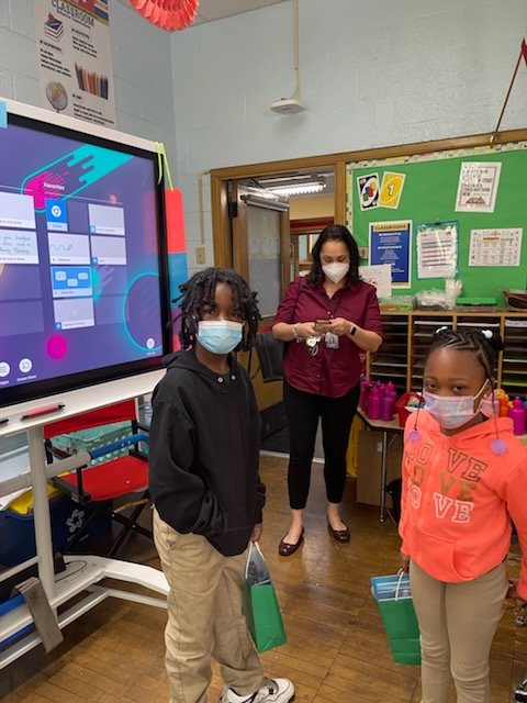 MannLearningCom's tweet photo. The challenge was to create an electronic math video game other students around the district can play and they each entered a game! Congratulations Arbri, Jordyn and A'shaud we're so PROUD of your great work!!
#MannOnAMission #TheRiseContinues #WhereStudentsComeFirst #DPSCDProud https://t.co/nFo3yoOboa