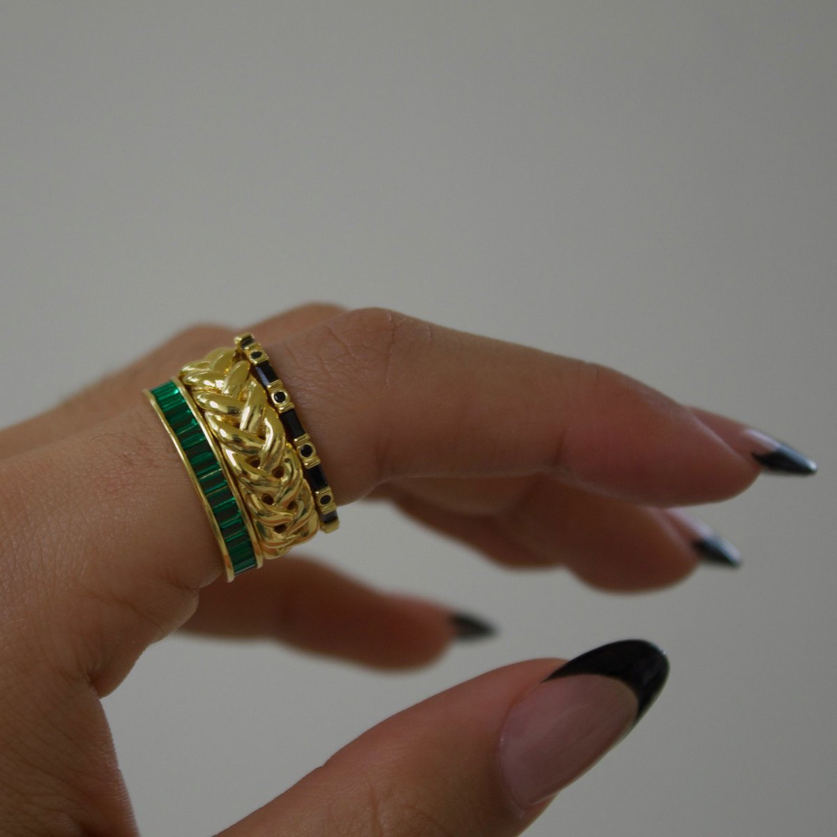 ELEDEPR's tweet image. New collection tomorrow &amp;lt;3