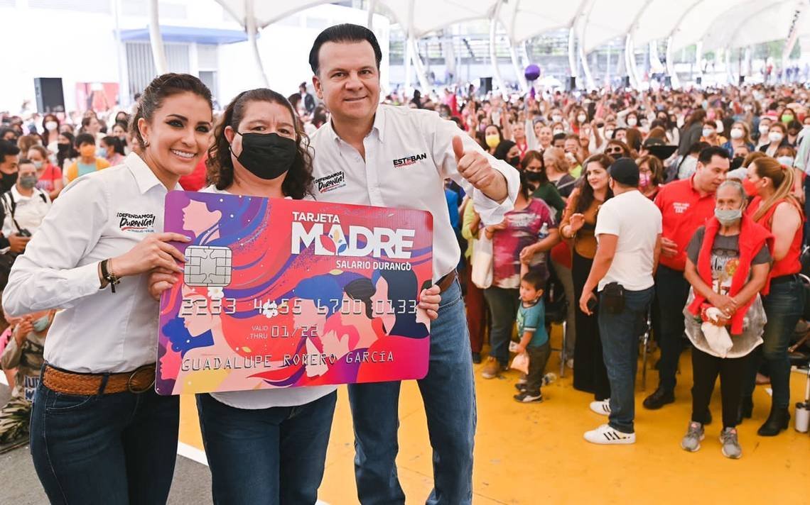 DentalNegrete's tweet photo. @Sallvatoree La de #monexgate digo #SalarioRosa , no, el Vale madre y el vitaminate y mega dosis de vitaminas, la mega carretera, la armadora de carros de 1 millón de empleos, etc.
no mmamen ¿enserio si es medico @EVillegasV ? https://t.co/gi1KdJGZli