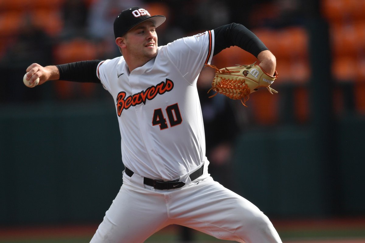 Portland with a 2-out double in T7, which will end Jaren Hunter's day.

Justin Thorsteinson on as Hunter exits having thrown a career-high 6 2/3 innings. Also struck out a career-high 8.

#GoBeavs