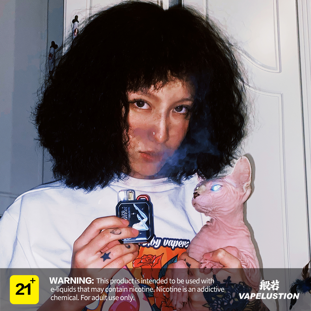 Vapelustion1's tweet photo. Trendy girls from the Hannya community.
Btw, she also wears a stylish t-shirt from Vapelustion, do you like it?
.
#vapelustion #hannyamod #hannyananopro #hannyafam #vapecommunity #hannyavape #vapeway #fansupport #vapestyle #vapemodel #retrolook #interaction #fypage #podkit https://t.co/rlBKKP8ACt