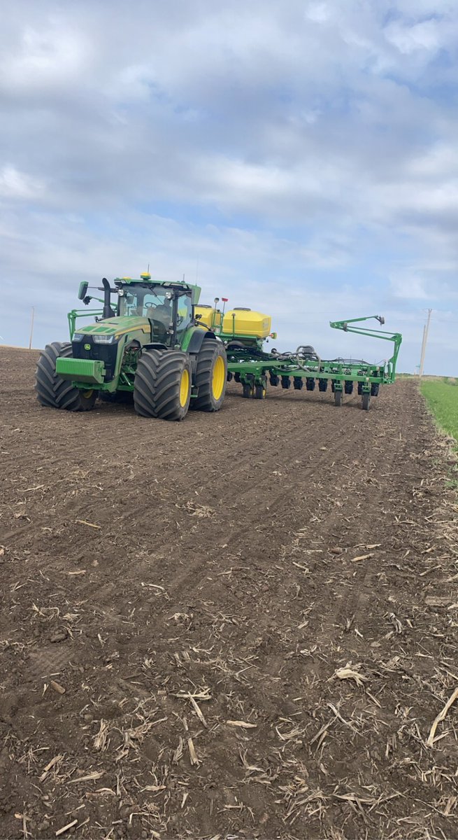 RussellStaab's tweet photo. Planting 2022 complete https://t.co/00y8KXUXjQ