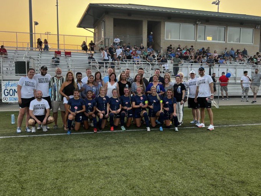 MattTrumpp's tweet photo. Ladies beat OS 2-0 and move to 13-2 (10-2).  @BrianneGaut w WOTM honors tonight. We’re blessed w a great group of seniors and parents. Come out Thurs at Cbac as the girls play with something on the line. @ow_girls @ADButlerOW @aweb9 @ProfEnright @KatieHecker22 @andrew_miller21 https://t.co/FLLOjEaMAO